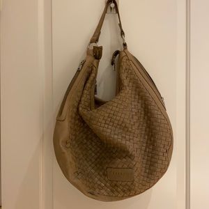 LIEBESKIND BERLIN HOBO BAG WITH STRAP